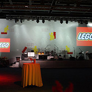  LEGO